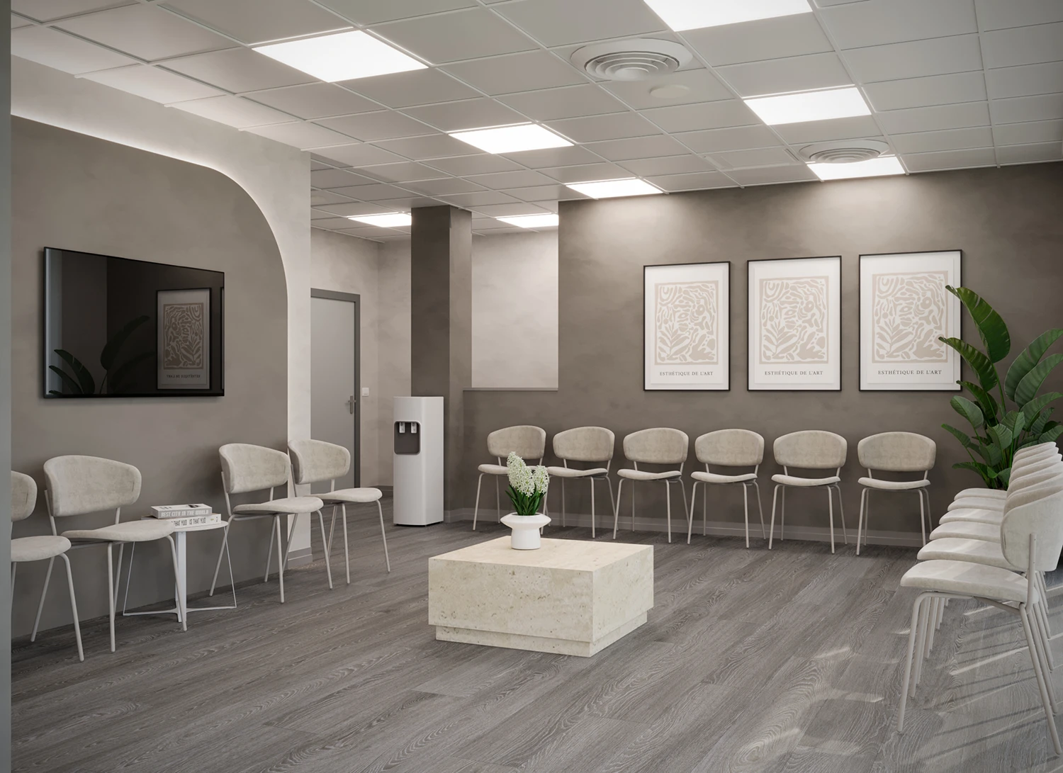 Sala d'attesa con sedute beige e tavolino in travertino - Arredamento studio medico - Giallo Pastello Interior Design