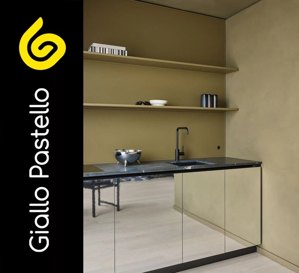 Giallo Pastello Interior Design Brescia - Ristrutturare la cucina - Esempio di cucina a specchio