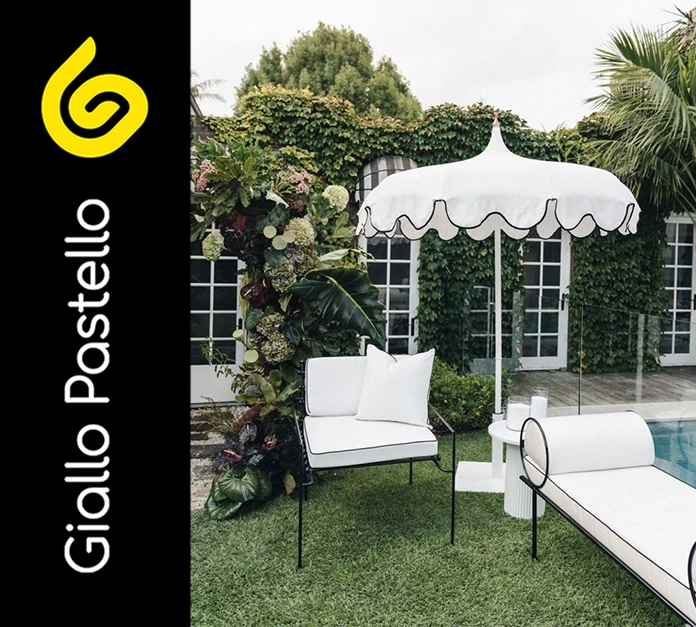 Stile arredo outdoor: stile classico - Giallo Pastello