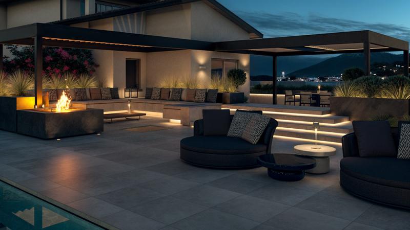 Arredo Outdoor Piscina con vista lago - Giallo Pastello Interior Design Brescia