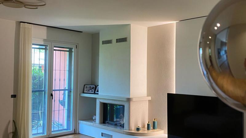 Casa su misura Veronica e Francesco: zona living - Giallo Pastello