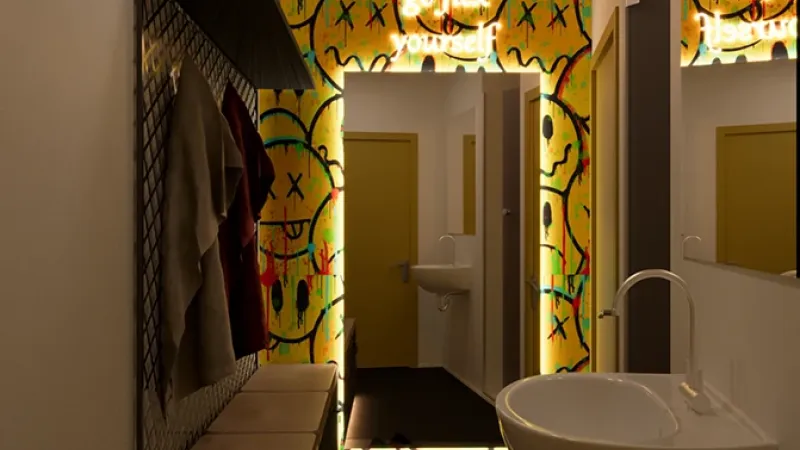 Palestra: dove l’energia incontra il design, bagni - Giallo Pastello Interior Design